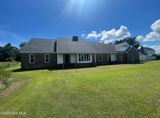 1922 New Hope Rd, Hertford, NC 27944