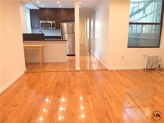 Rented by DSA Realty | media 28