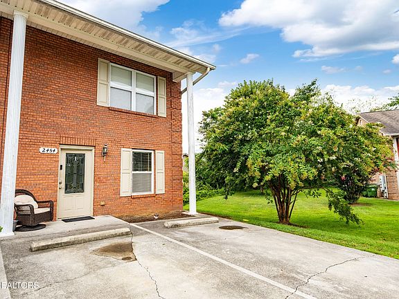 2nd image of 2454 Hallerins Ct
