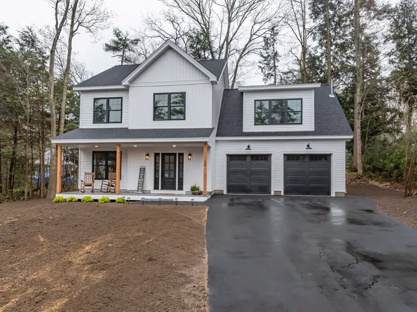 39 Colony Drive, Barnstead, NH 03225