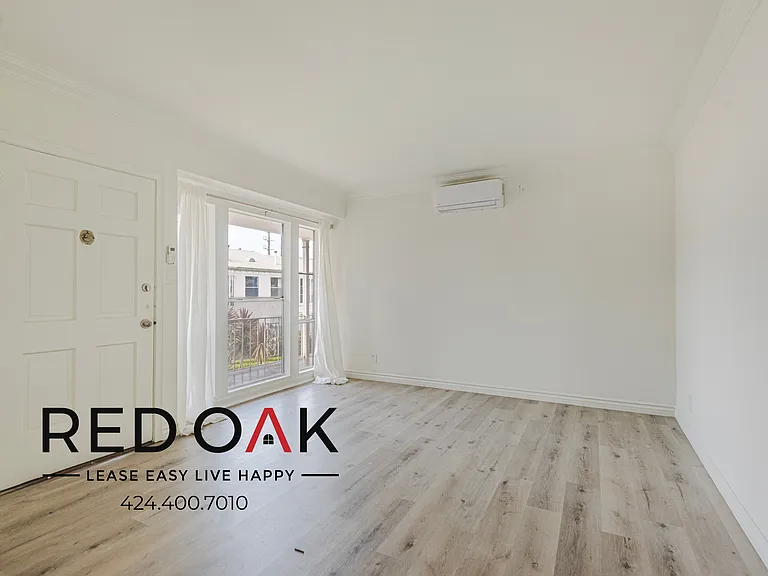 5134-5180 Clinton St #5160.5 — Photo 7