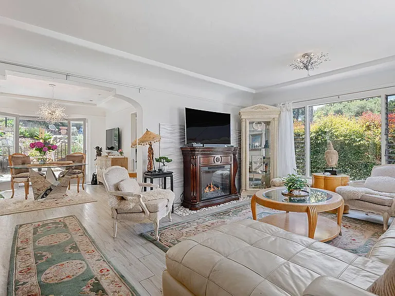 1212 W Micheltorena St — Photo 18