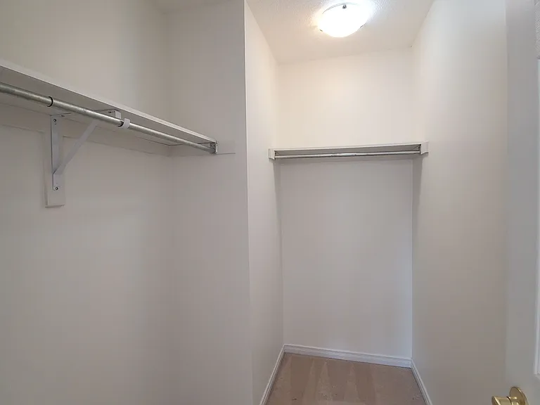 593 Remembrance Rd #UPPER — Photo 20