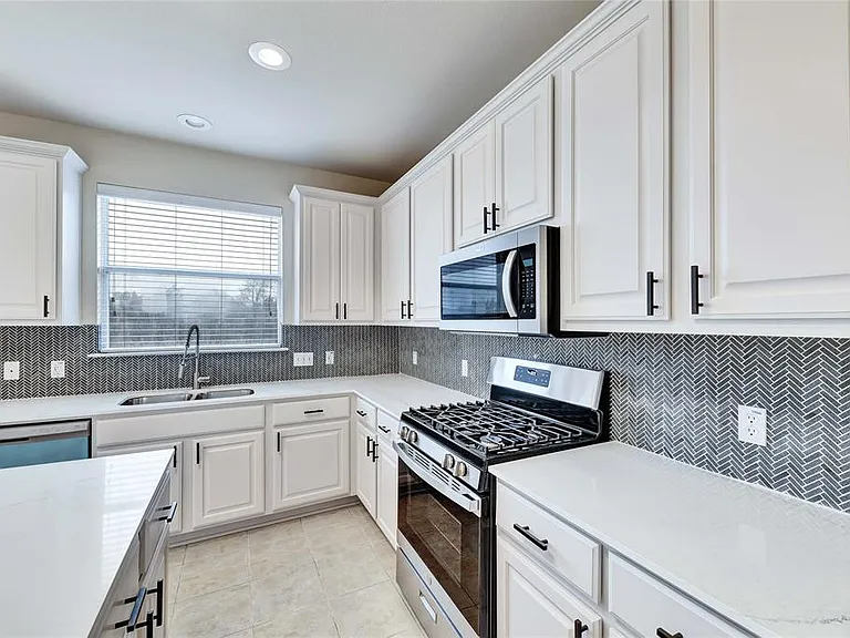 3112 Karst View Cv — Photo 16