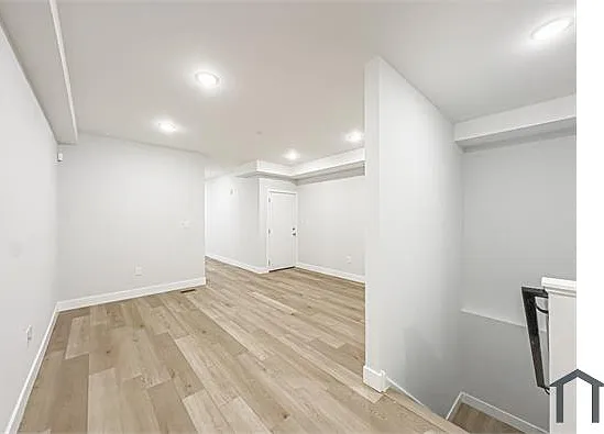 934 W Dauphin St #1 — Photo 16