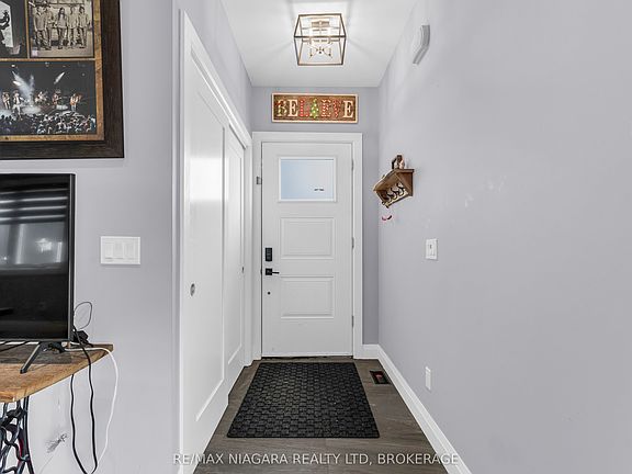 4th image of 5 Heron Pointe Rd