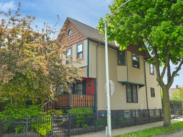 701 East Lincoln AVENUE, Milwaukee, WI 53207