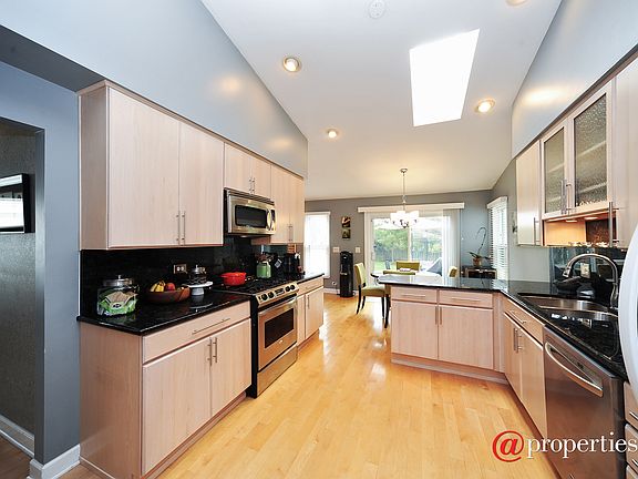 Kitchen / Breakfast Room