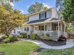 7863 W Riverside Dr, Pasadena, MD 21122