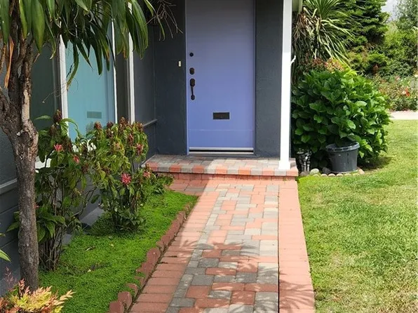 15816 Hart St, Van Nuys, CA 91406