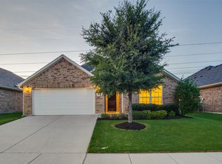 9732 Rio Frio Trl, Fort Worth, TX 76126