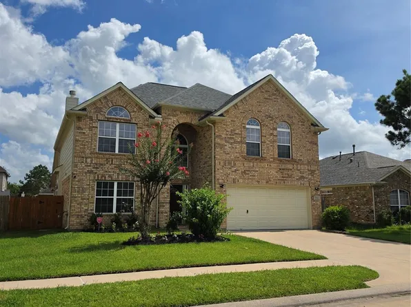 16915 Langham Heights Ln, Houston, TX 77084