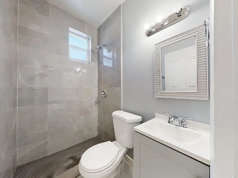 433 NW 25th Ave — Photo 12