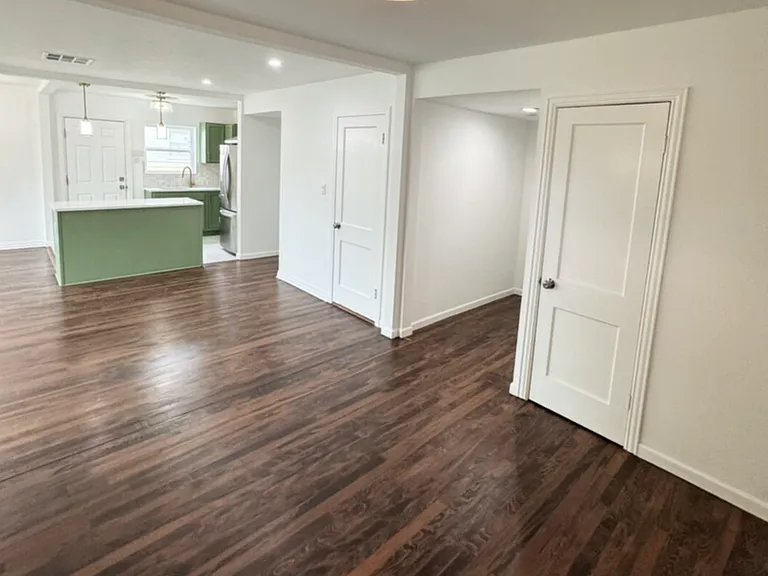 6442 Latta St — Photo 2