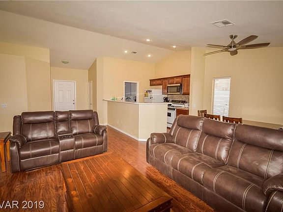 5th image of 20 Bright Dawn Ave