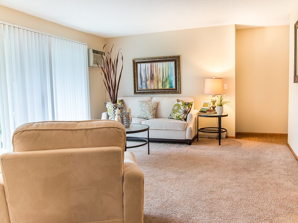 Wheelock Parkway Apartments 1609104 N Woodbridge St Saint Paul MN