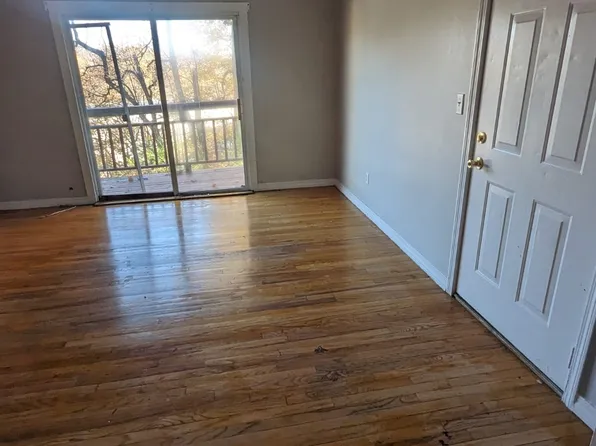 210 Burwell St #2A, New Haven, CT 06513