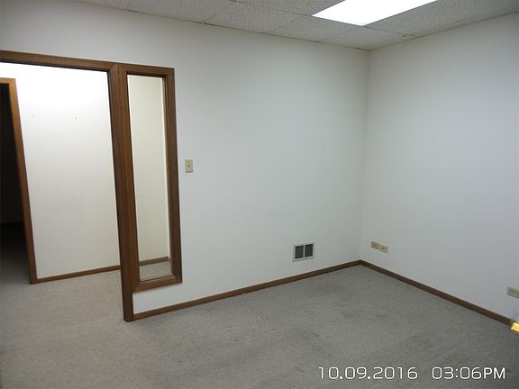 3rd image of 6825 Hobson Valley Dr Ste 102