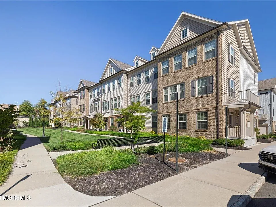 17 Cortland Ct