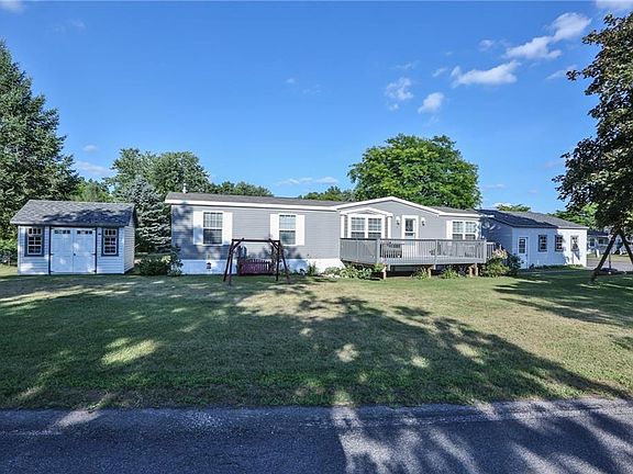 3rd image of 55 Kelcie Ln