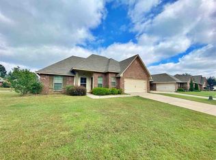 333 Austin Cir, Brandon, MS 39047
