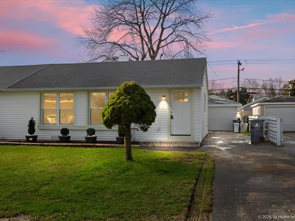 4059 W 90th St, Hometown, IL 60456