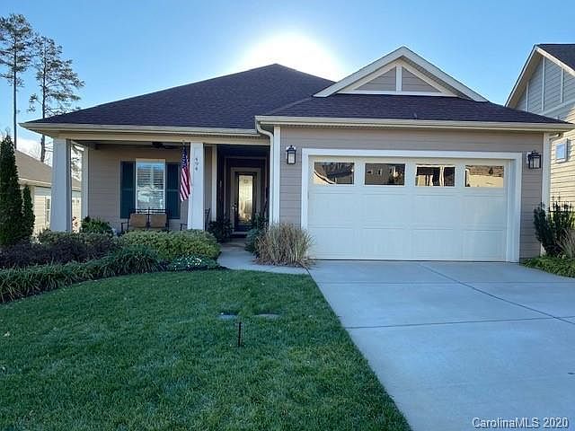 1st image of 494 Flat Rock Dr