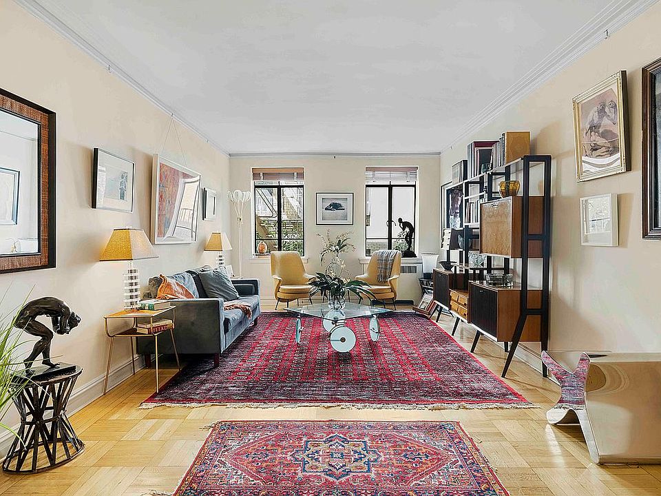 1st image of 255 W 23rd St APT 3BE