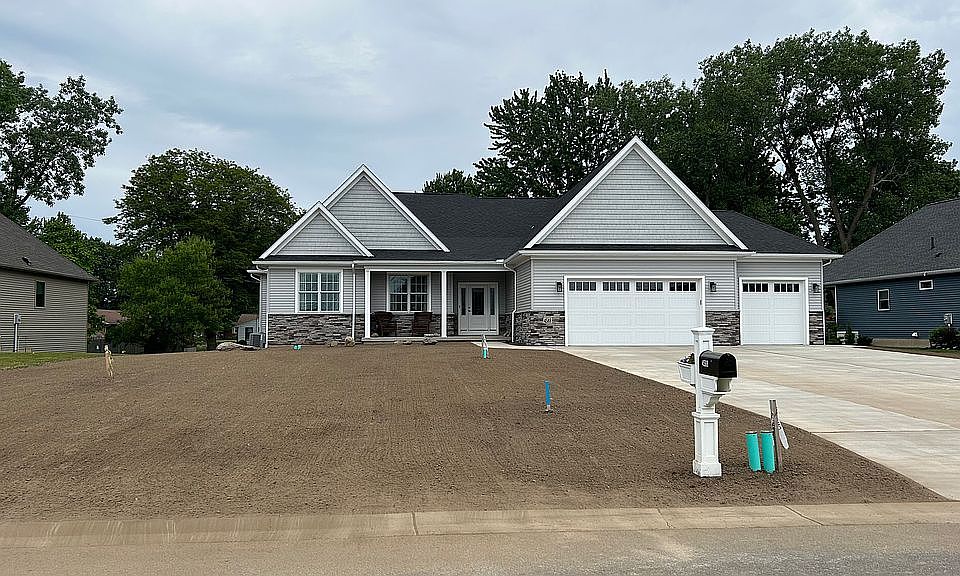 1st image of 4588 Gentwood Dr