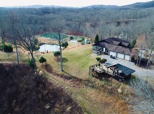 101 Saddleback Rdg #101, Oak Hill, WV 25901