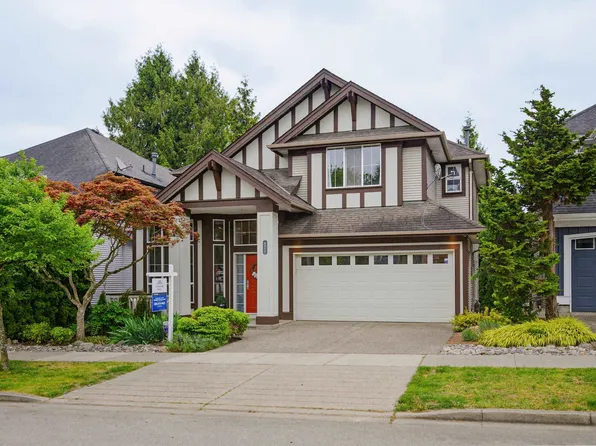 6072 165th St, Surrey, BC V3S 5V4