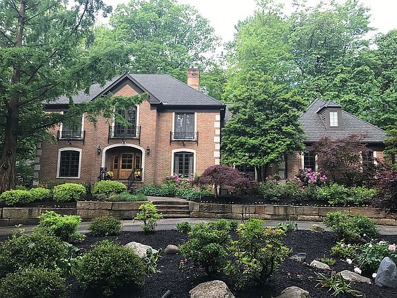 2nd image of 6488 Canterbury Dr