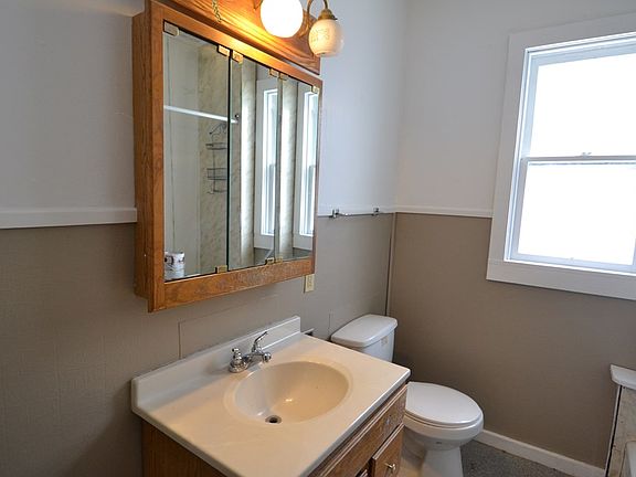 4th image of 508 N Elson St