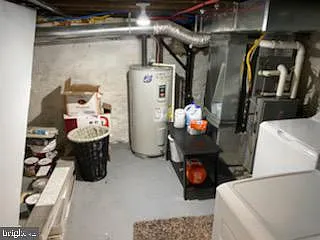 2428 S Fairhill St — Photo 18