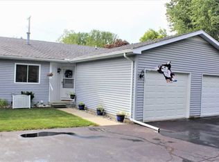 1630 New York Ave, Marysville, MI 48040