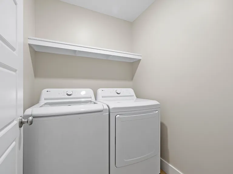 112 Bedrock Rd #B — Photo 35