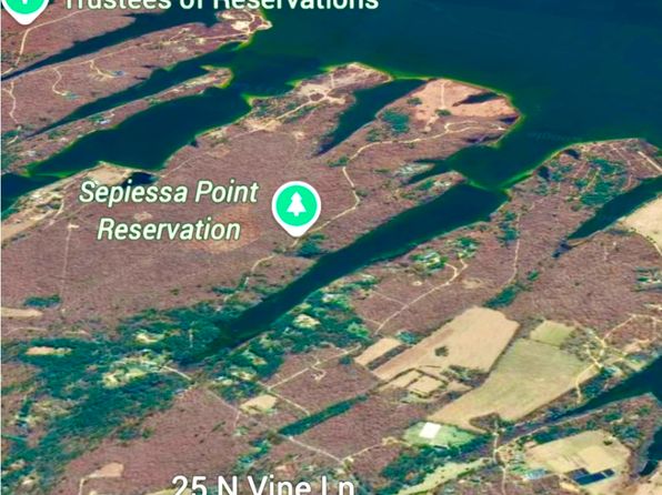 25 N Vine Ln, West Tisbury, MA 02575
