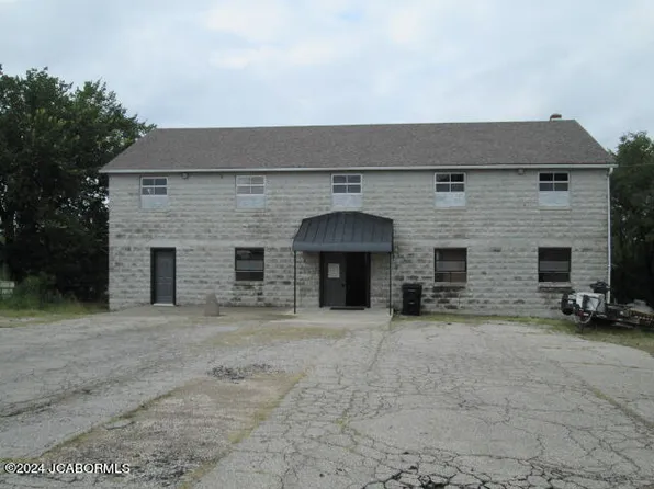 283 Highway H, Eugene, MO 65032