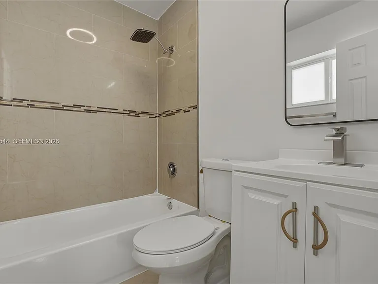 20440 NW 20th Ct — Photo 20
