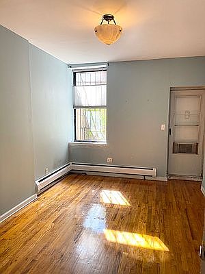 2nd image of 150 W 123rd St APT 1