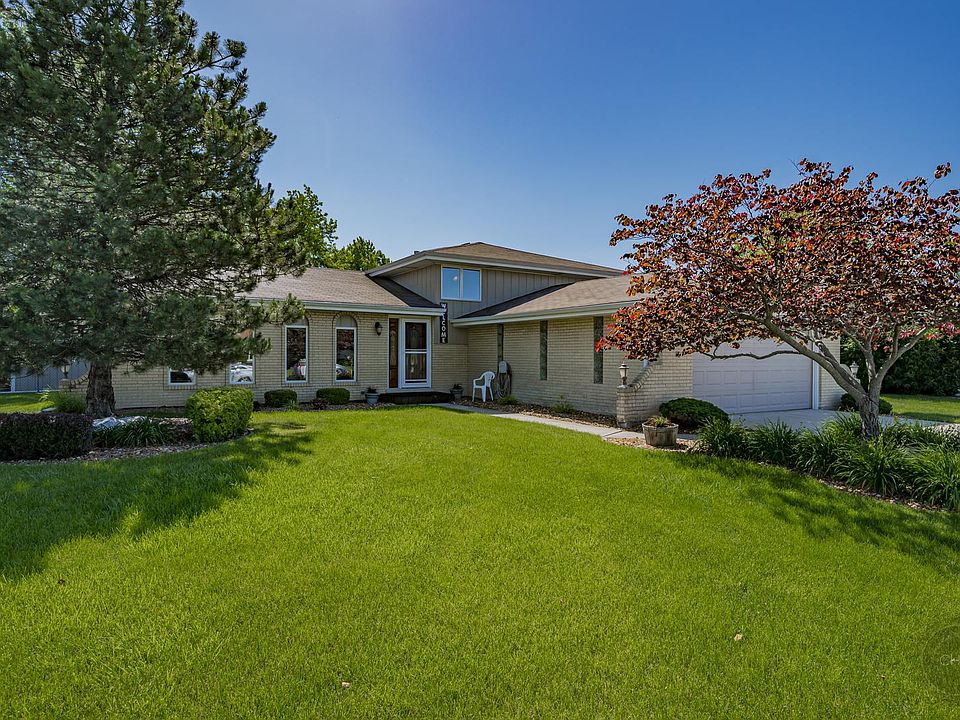 1st image of 14019 Clearview Dr