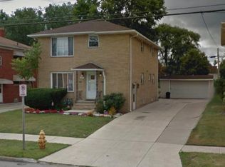 3211 Snow Rd, Parma, OH 44134