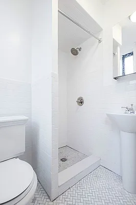 Rented by Corbett & Dullea Realty | media 18