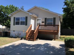 132 W Adams Ave, Pleasantville, NJ 08232