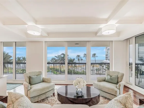 4551 Gulf Shore BLVD N #402, NAPLES, FL 34103