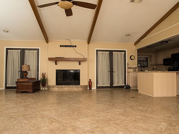 5th image of 24 Lafayette Dr #301