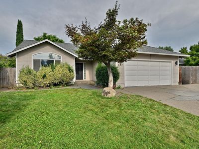 637 Benjamin Way, Phoenix, OR, 97535