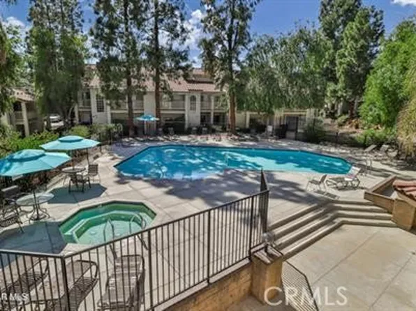 5837 Oak Bend Ln Unit 311, Oak Park, CA 91377