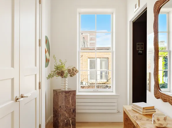 155 Noble Street image 21 of 22