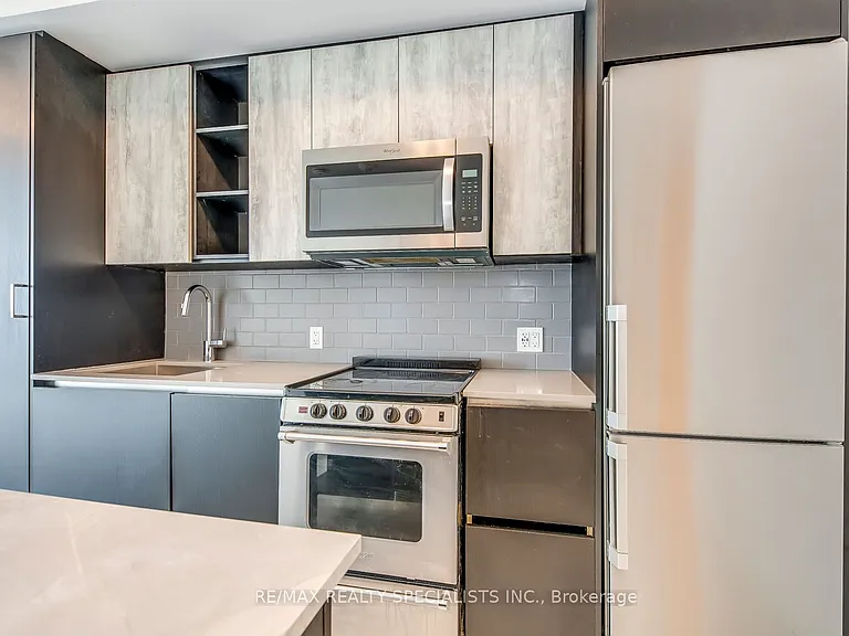 251 Manitoba St #914 — Photo 17